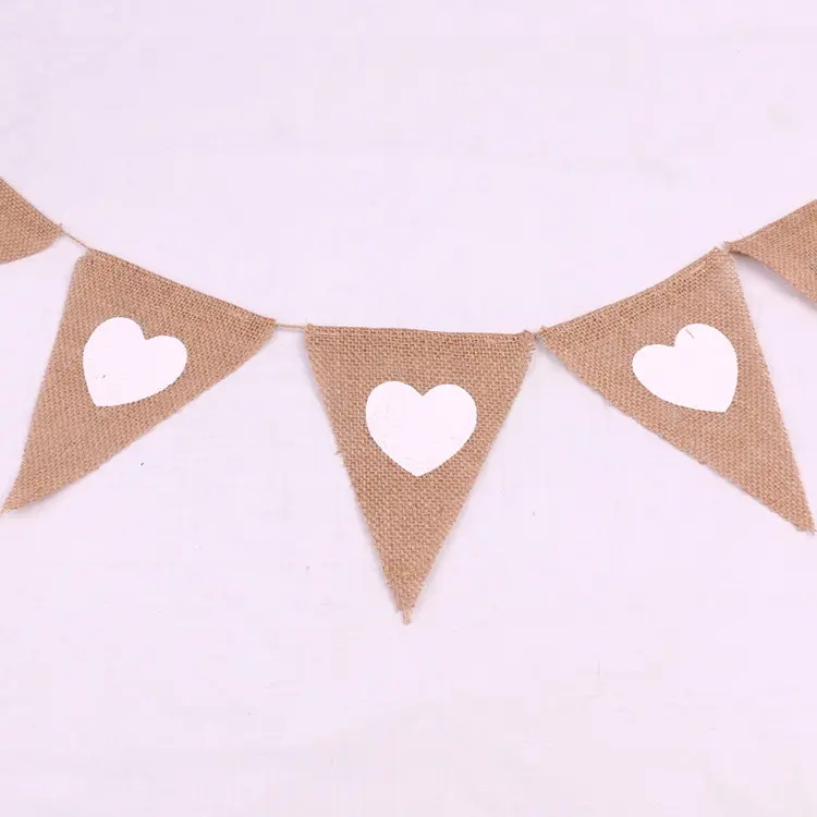 Drapeau de coeur de bruant de chanvre